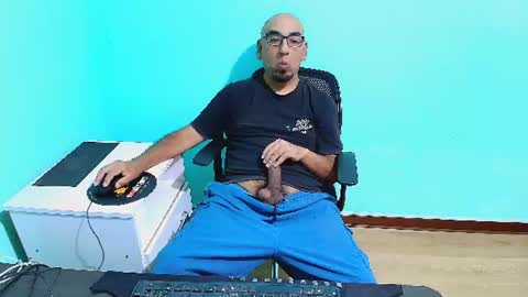 arnelux72 online show from 07/13/26, 05:32