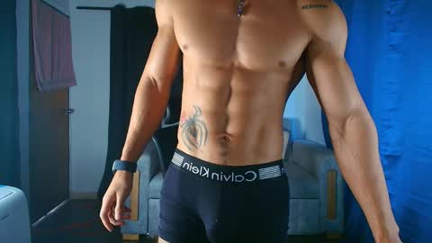 Snapshot of arnold_black69 chatting on 04/04/26, 02:03 arnold black online show from 04/04/26, 02:03