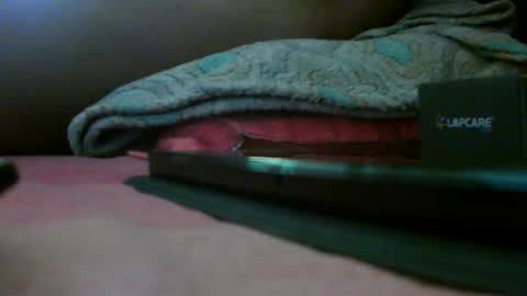 arnold_forfun online show from 04/23/26, 03:41