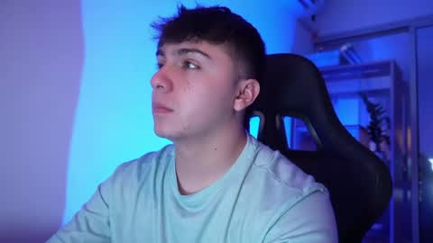 aron__cooper online show from 05/07/26, 01:33
