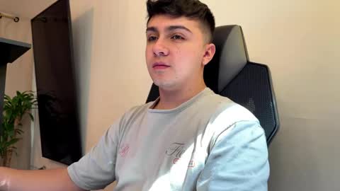 aron__cooper online show from 05/09/26, 02:33
