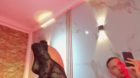 aron and molly online show from 11/21/25, 12:26