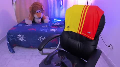 Aaron online show from 04/10/26, 09:52