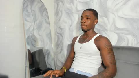 A R O N online show from 04/18/26, 12:31