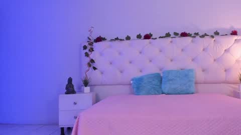 Aron cruz  online show from 01/31/25, 02:28