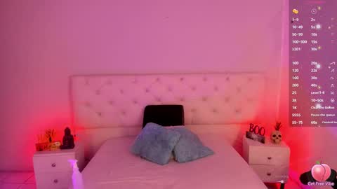 Aron cruz  online show from 10/09/25, 01:20