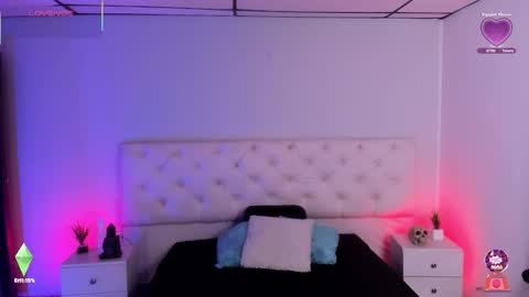 Aron cruz  online show from 10/17/25, 01:25