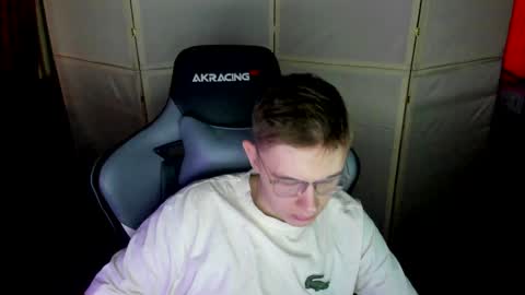 biggest penis  online show from 01/06/25, 07:31