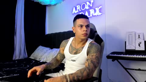 Snapshot of arondark chatting on 12/10/24, 01:54 DarkMaster online show from 12/10/24, 01:54