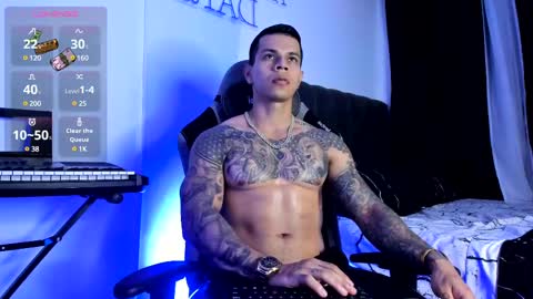 Snapshot of arondark chatting on 03/04/25, 12:18 DarkMaster online show from 03/04/25, 12:18