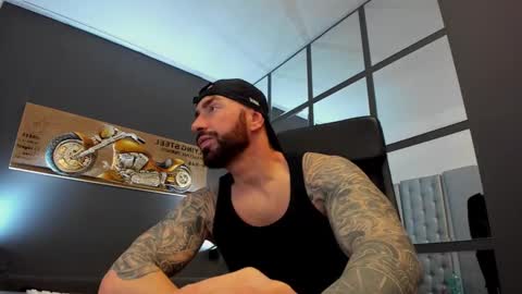 Snapshot of arongrant chatting on 03/09/25, 09:24 AronGrant online show from 03/09/25, 09:24