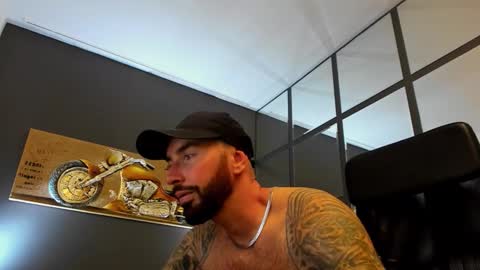 Snapshot of arongrant chatting on 09/12/25, 08:58 AronGrant online show from 09/12/25, 08:58