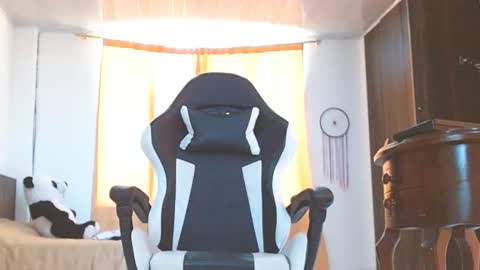 aronmiller online show from 01/23/25, 02:17