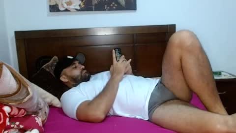 aronmiller online show from 09/29/25, 05:29