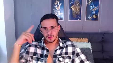 Adrian online show from 09/23/25, 07:50