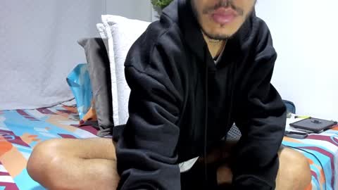 Snapshot of aronxx_ chatting on 02/05/25, 10:19 BLACK FRIDAY 55 OFF ON MY ONLYFANS. online show from 02/05/25, 10:19