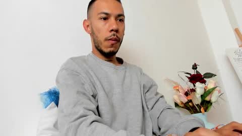 Snapshot of aronxx_ chatting on 09/11/25, 12:16 BLACK FRIDAY 55 OFF ON MY ONLYFANS. online show from 09/11/25, 12:16