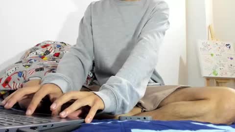 Snapshot of aronxx_ chatting on 09/18/25, 11:23 BLACK FRIDAY 55 OFF ON MY ONLYFANS. online show from 09/18/25, 11:23