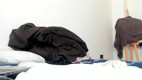 Snapshot of aronxx_ chatting on 09/23/25, 11:24 BLACK FRIDAY 55 OFF ON MY ONLYFANS. online show from 09/23/25, 11:24