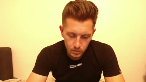 arromwilliam90 online show from 12/09/24, 05:30