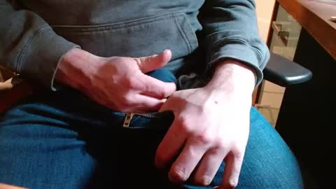 arrrr3 online show from 01/08/25, 02:14