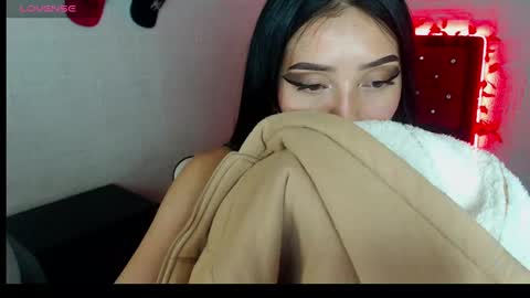 KIMBERLY online show from 02/25/25, 05:04
