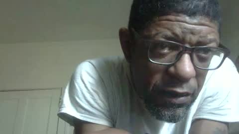 Arteblazze not daddy boy bitch or nigga online show from 12/18/25, 04:13