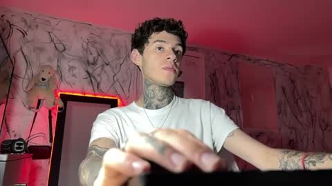 Snapshot of arteemiis chatting on 02/03/25, 10:00 online show from 02/03/25, 10:00