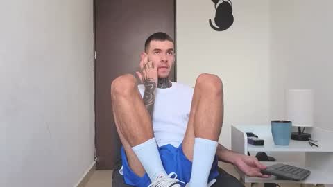   online show from 12/20/25, 12:01