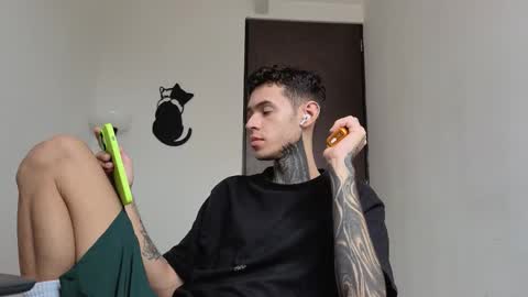   online show from 02/24/26, 06:39