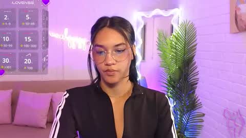 artemiss_tay online show from 10/13/25, 07:14