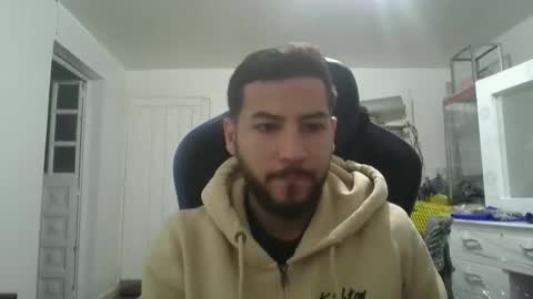 arthur1718 online show from 12/02/25, 01:00