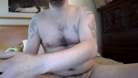 Snapshot of arthur21299999 chatting on 01/20/25, 01:39 arthur2129 online show from 01/20/25, 01:39