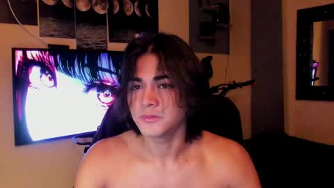 Snapshot of arthur_hunter chatting on 06/07/26, 01:43 I AM HERE online show from 06/07/26, 01:43
