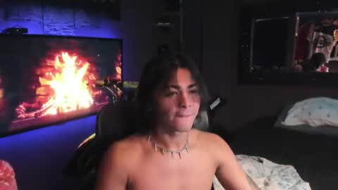 Snapshot of arthur_hunter chatting on 07/03/26, 02:07 I AM HERE online show from 07/03/26, 02:07