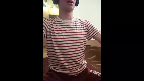 Snapshot of artii_sperm_shot chatting on 04/06/26, 12:28 artii_sperm_shot online show from 04/06/26, 12:28