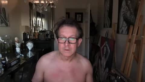 Snapshot of artisterotic chatting on 03/02/25, 05:36 artisterotic online show from 03/02/25, 05:36