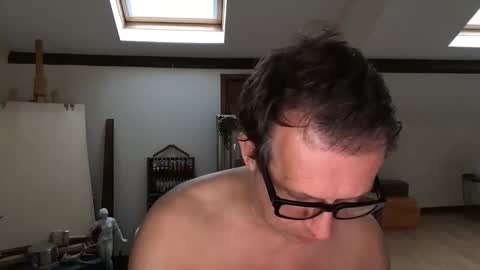 Snapshot of artisterotic chatting on 09/27/25, 06:40 artisterotic online show from 09/27/25, 06:40