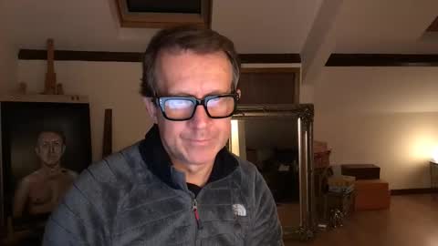 Snapshot of artisterotic chatting on 10/01/25, 10:49 artisterotic online show from 10/01/25, 10:49