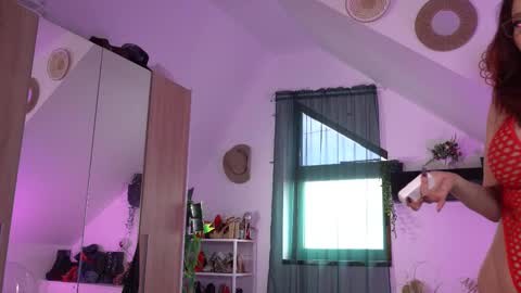 Amalia online show from 03/27/26, 08:26