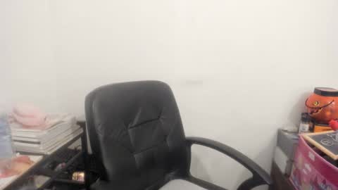 MIA online show from 04/06/26, 08:48