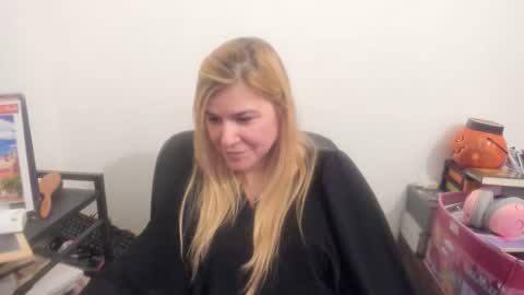 MIA online show from 04/15/26, 02:57