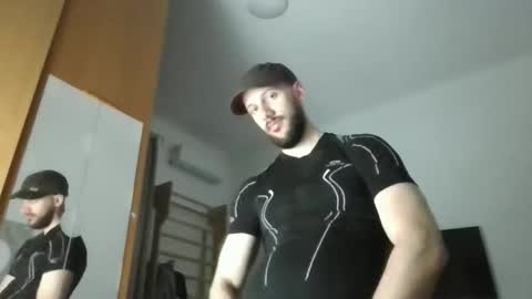 artur833 online show from 04/01/26, 08:06