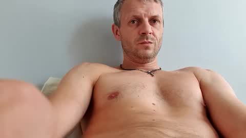 Snapshot of arturporshe69 chatting on 09/19/25, 12:28 arturporshe69 online show from 09/19/25, 12:28