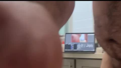 Snapshot of artyparty818 chatting on 03/21/26, 09:40 artyparty818 online show from 03/21/26, 09:40