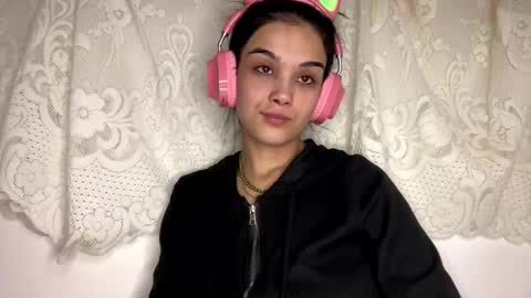 Amina online show from 01/10/26, 07:26