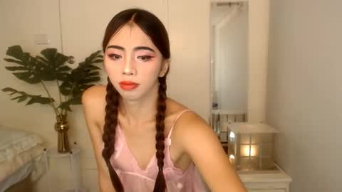 Snapshot of ary_99x chatting on 02/05/26, 09:58 Ariella online show from 02/05/26, 09:58