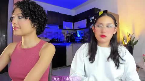 Ariana and Kelsieh online show from 04/14/26, 05:46