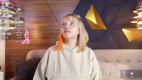 sofia online show from 03/28/26, 11:10