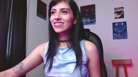   Independent Model online show from 04/16/26, 06:41